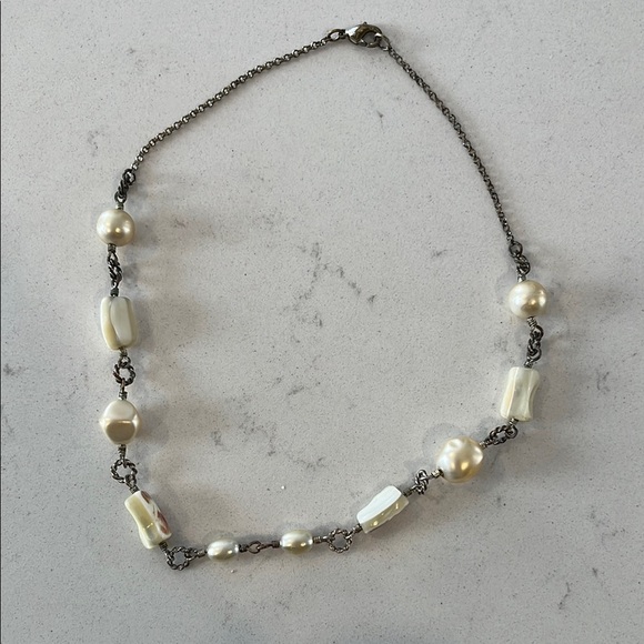 Jewelry - Faux Pearl and Silver toned Necklace